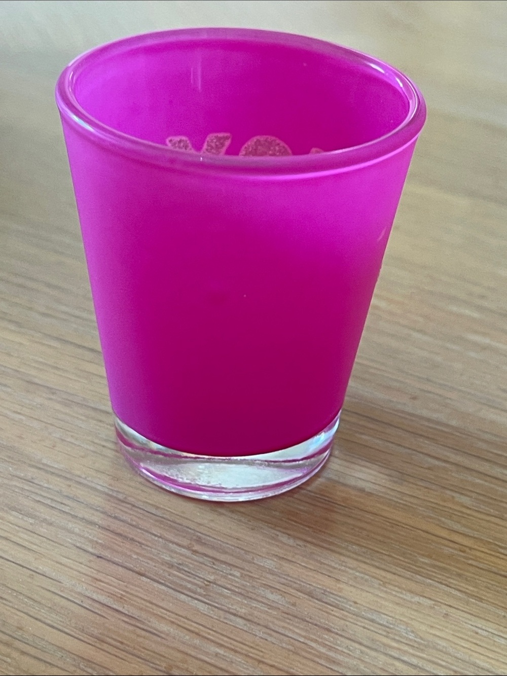 Juicy Couture Hot Pink Shot Glass with Metallic Pink Lips paperweight - Picture 5 of 6